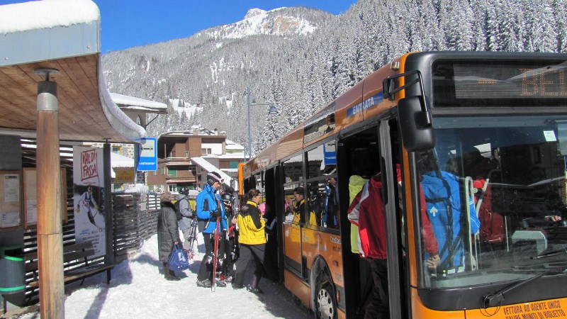 Skidbussar Dolomiterna